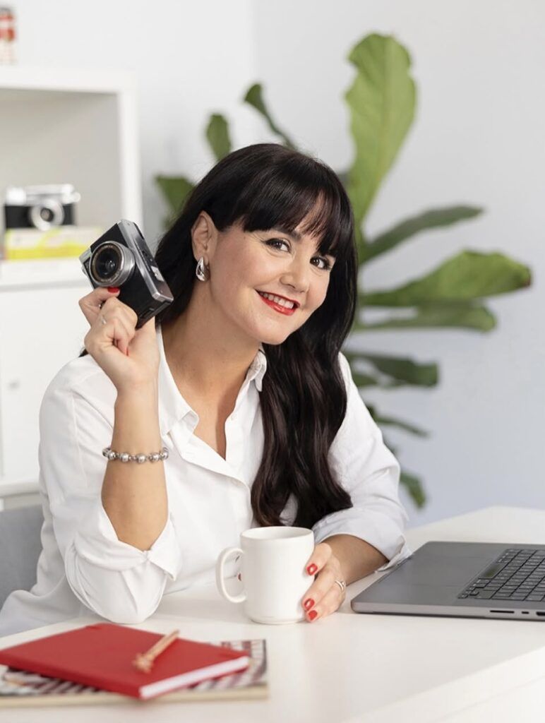 María José Puche, founder de RojoLover