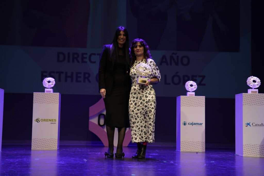 "Premio a la directiva del año", Esther Castaño