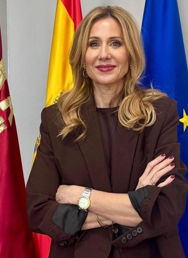 Marisa López, Consejera de Empresa
